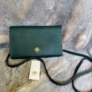Tory Burch Carter Chain Wallet Crossbody